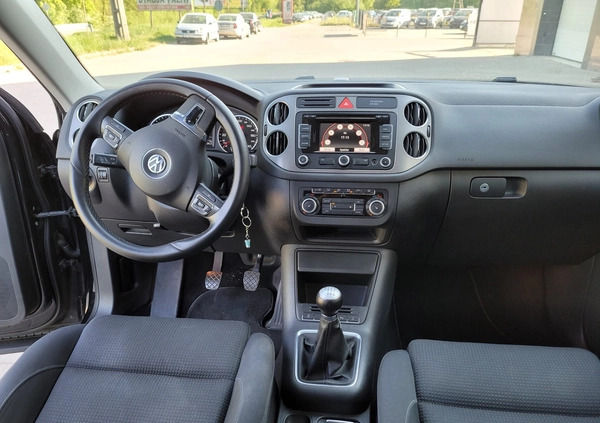 Volkswagen Tiguan cena 36800 przebieg: 239000, rok produkcji 2010 z Olecko małe 326